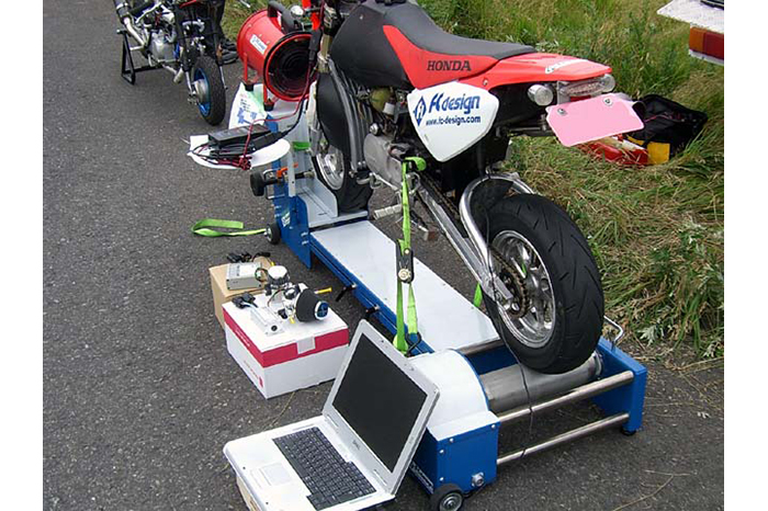 スクーター、4MINIクラス・モータサイクル用シャシーダイナモ動力計
